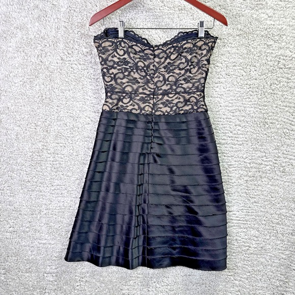 BCBG Max Azria Black Lace Overlay Tiered Ruffle Dress‎ Size 4 - Picture 6 of 11
